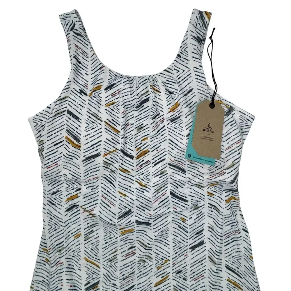 NEW PrAna Skypath‎ Dress XL White w/Multicolor Pattern Knit Sleeveless Shelf Bra